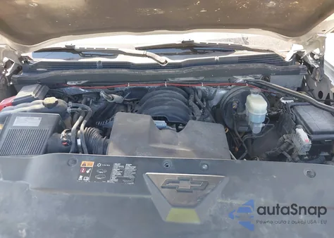 2015 Chevrolet Silverado 1500 1Lt из США, поврежденный, VIN 3GCUKREH4FG321963